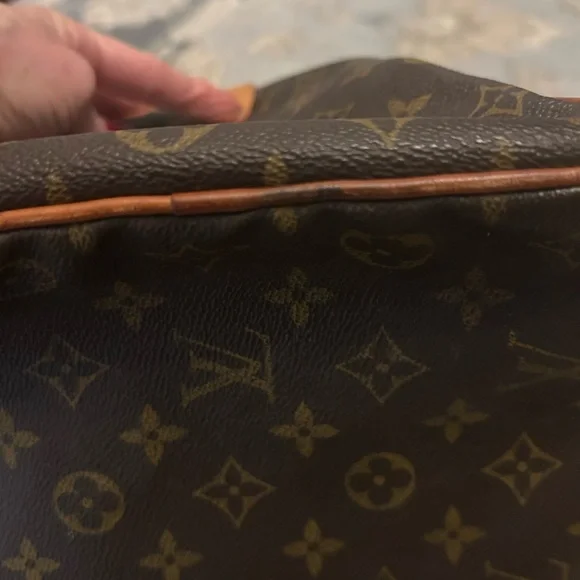 Louis Vuitton Monogram Canvas large Speedy purse - Not included on sale. - Picture 11 of 16